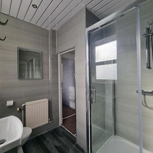 Familien-Zimmer